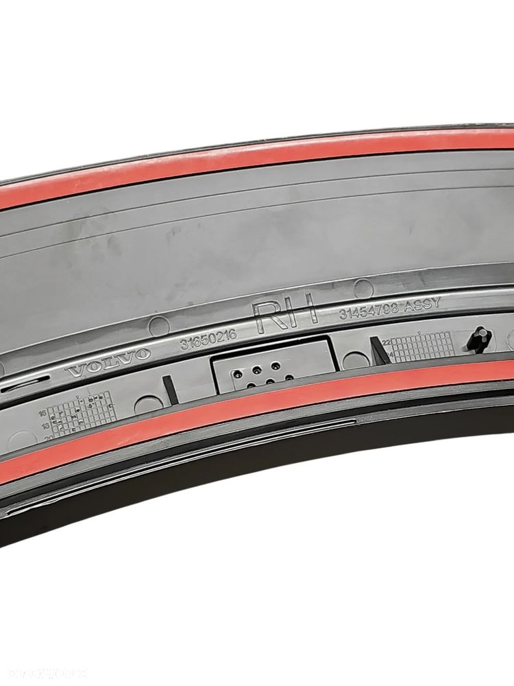 VOLVO XC60 LISTWA BŁOTNIK PRAWY PRZÓD 31650216 31454798 - 3