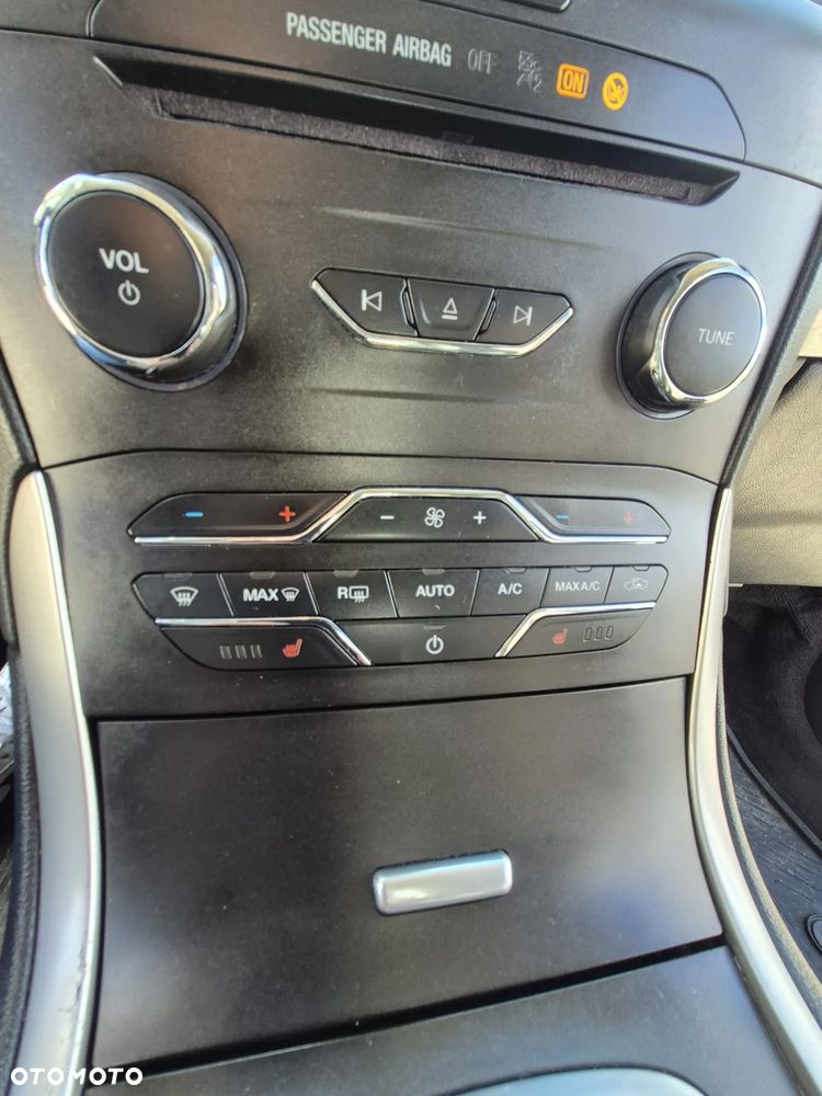 Ford Galaxy 2.0 TDCi Trend - 28