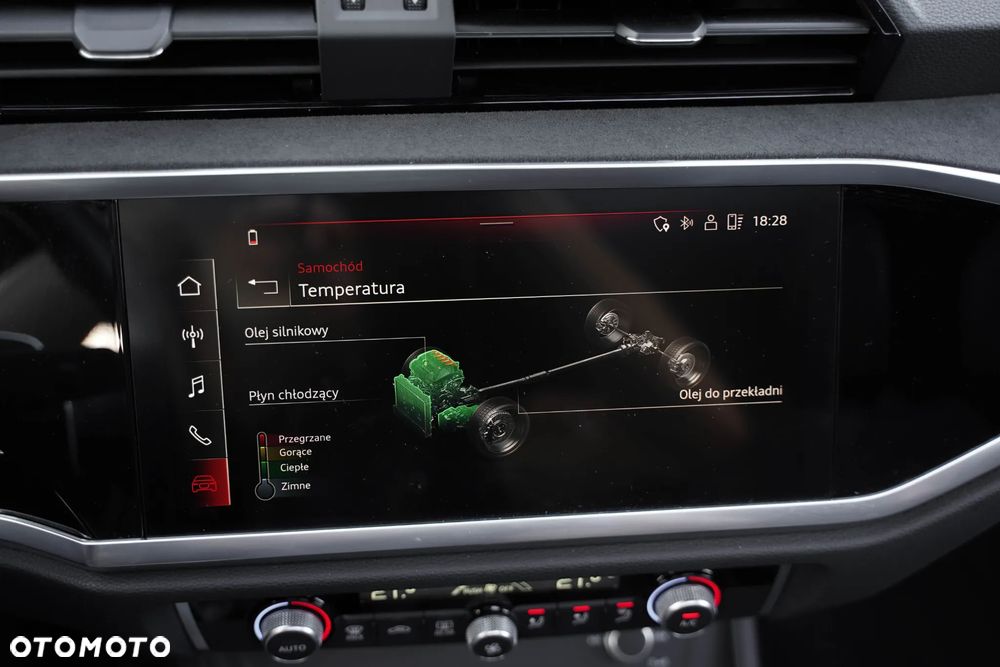 Audi RS Q3 - 32