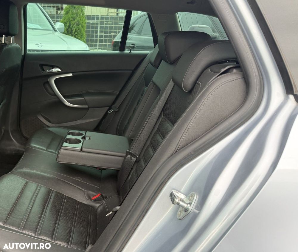 Opel Insignia - 9