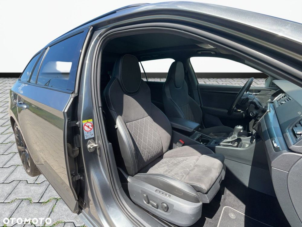 Skoda Superb 2.0 TDI SCR 4x4 Sportline DSG - 13