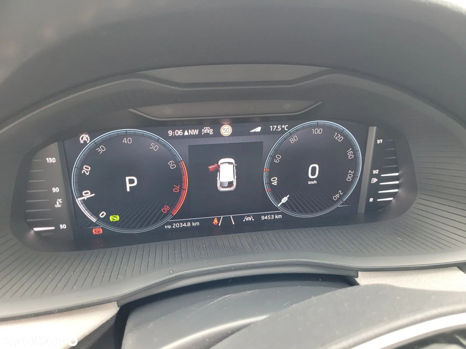 Skoda Scala 1.5 TSI Selection DSG - 11
