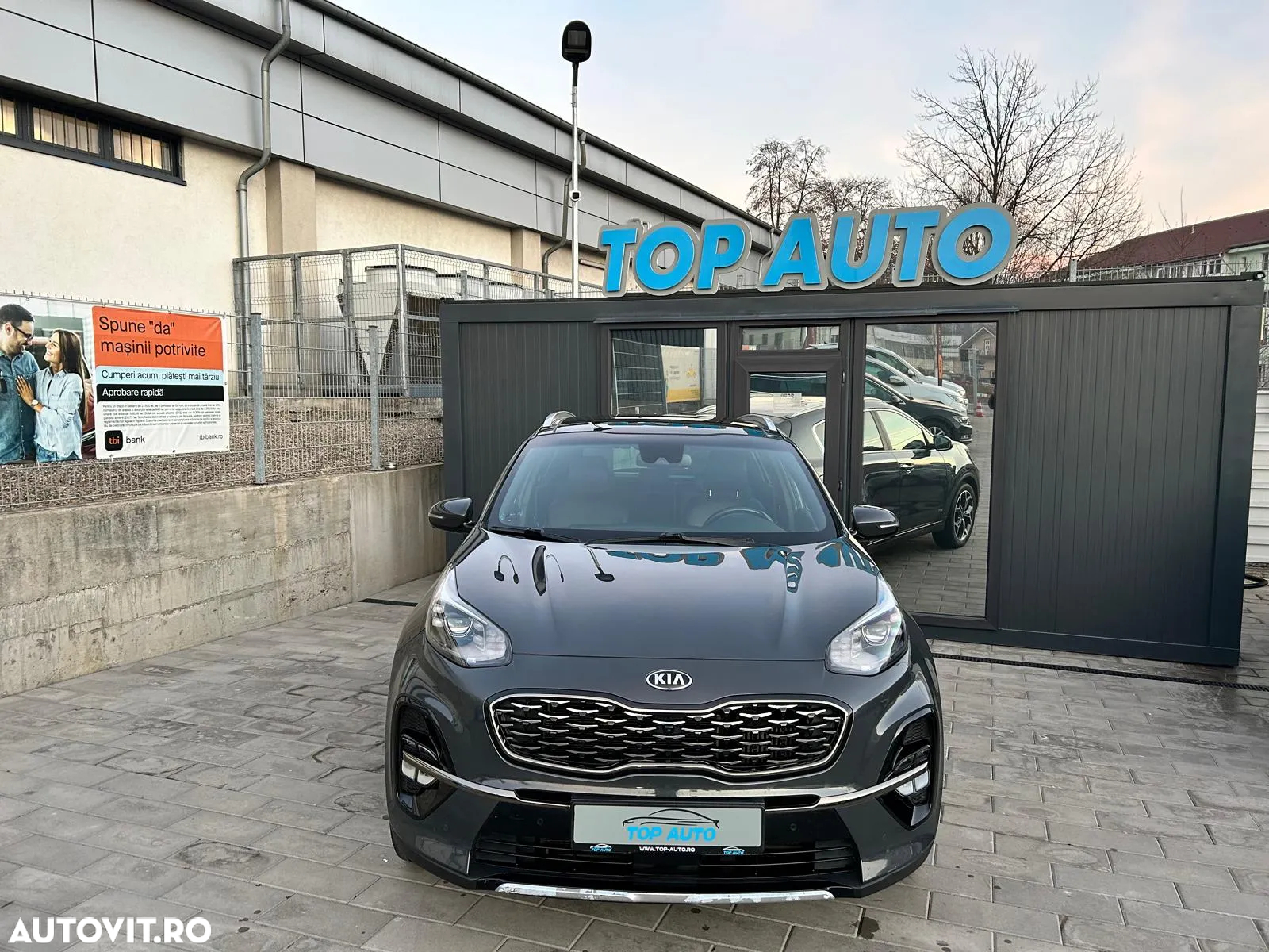 Kia Sportage 2,0 CRDI AWD Aut. GT Line - 2