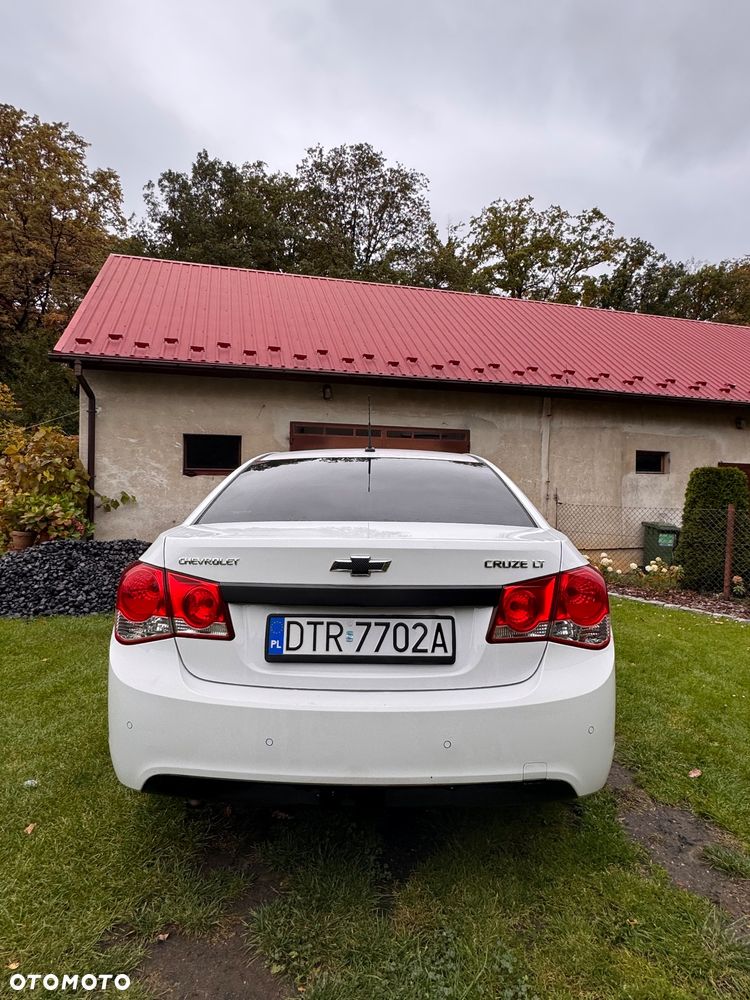 Chevrolet Cruze 1.8 LT - 8