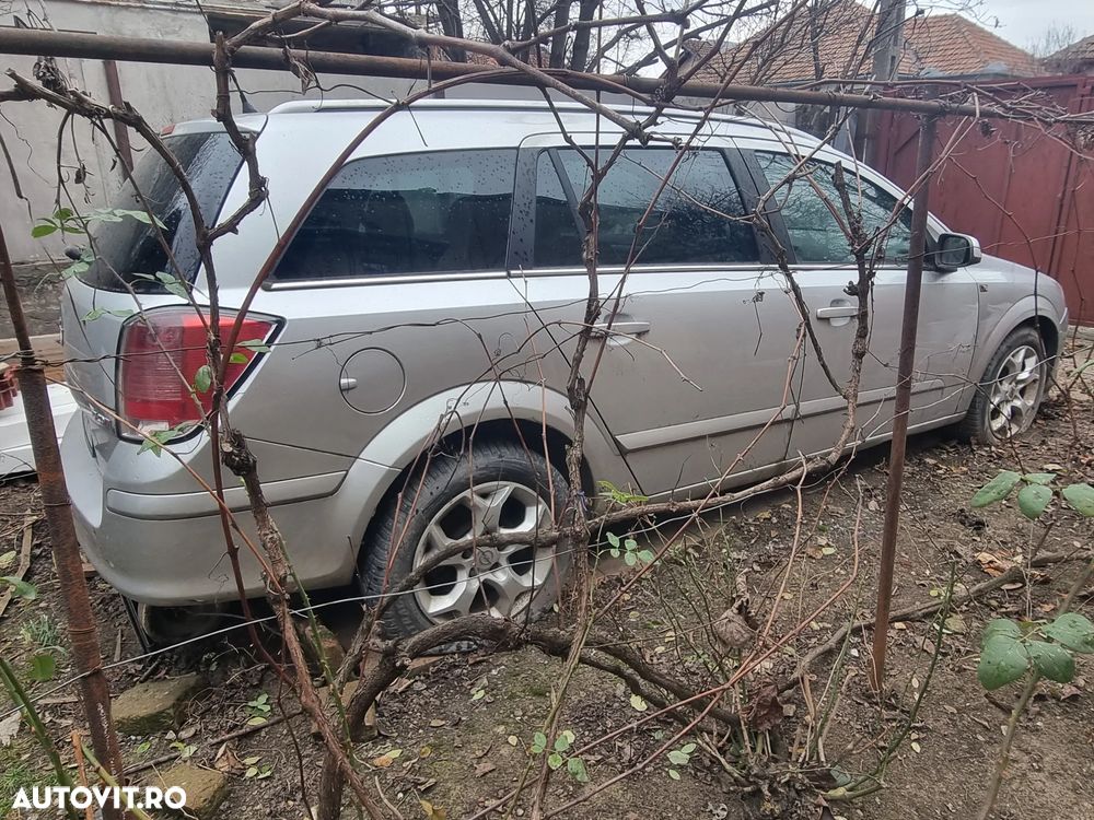 Opel Astra 1.7 CDTI - 16