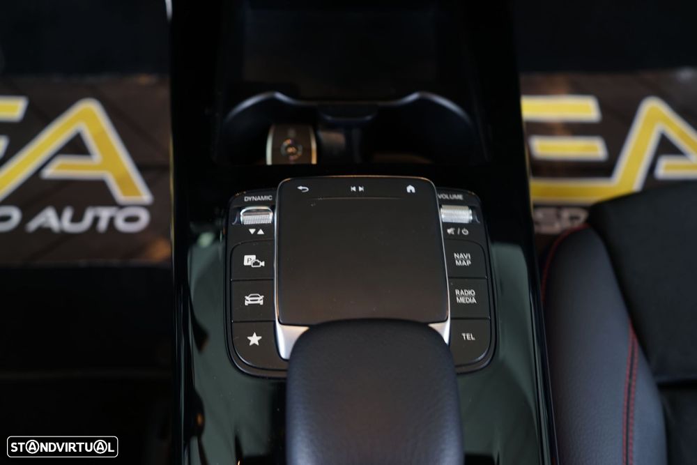 Mercedes-Benz A 180 7G-DCT AMG Line - 30