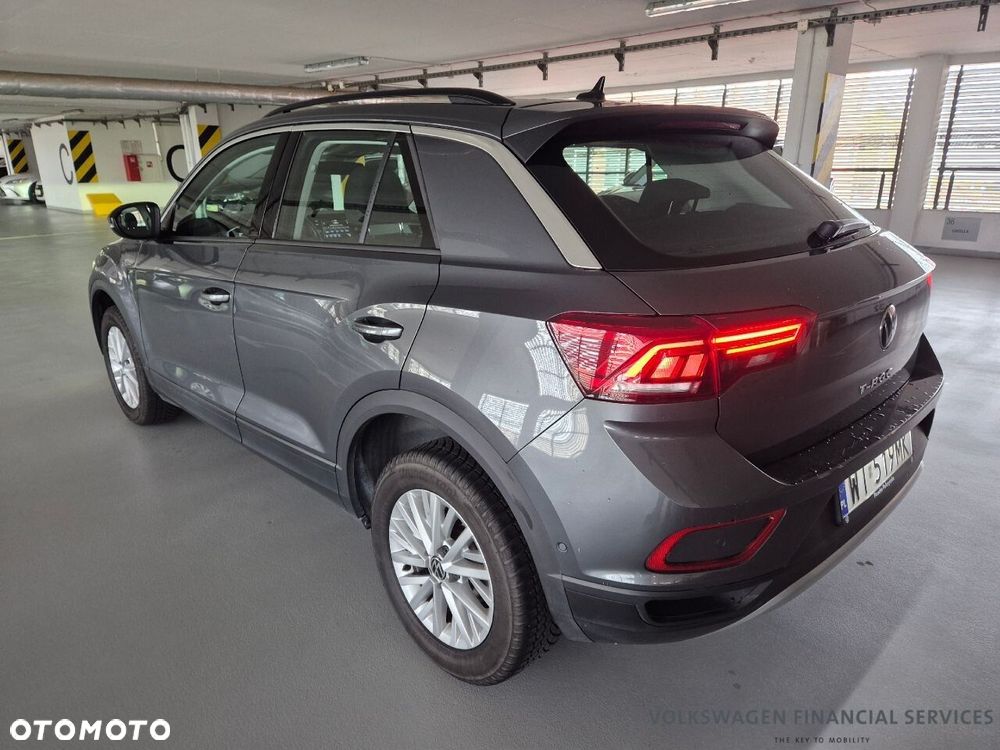 Volkswagen T-Roc - 4