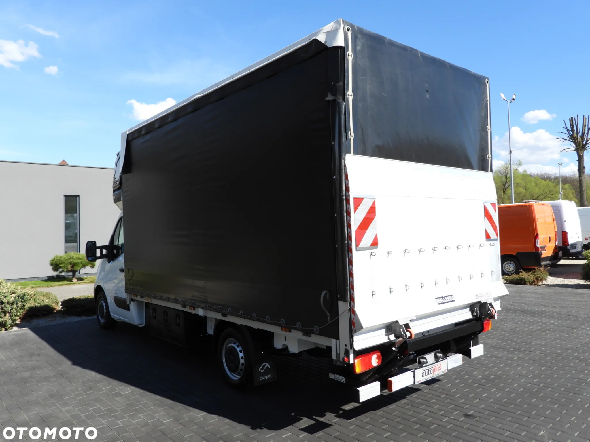 Opel MOVANO  PLANDEKA WINDA 9 PALET WEBASTO TEMPOMAT LEDY PNEUMATYKA KLIMATYZACJA 165KM [ 272388 ] - 11