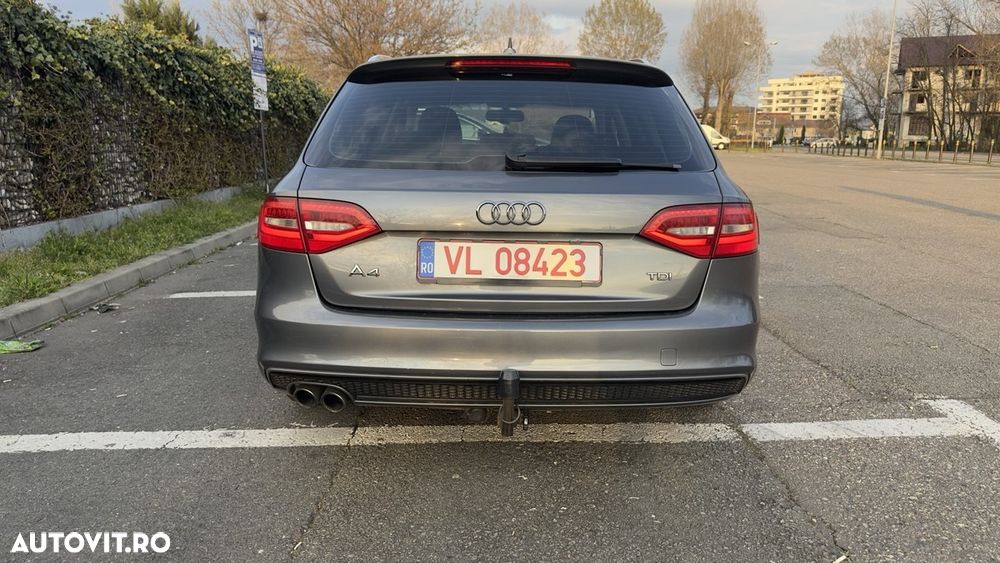 Audi A4 2.0 TDI DPF multitronic S line Sportpaket - 5