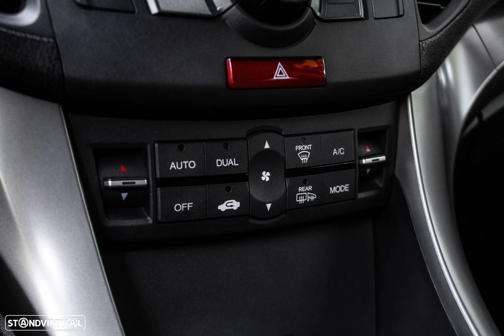 Honda Accord Tourer 2.2 i-DTEC Elegance - 19