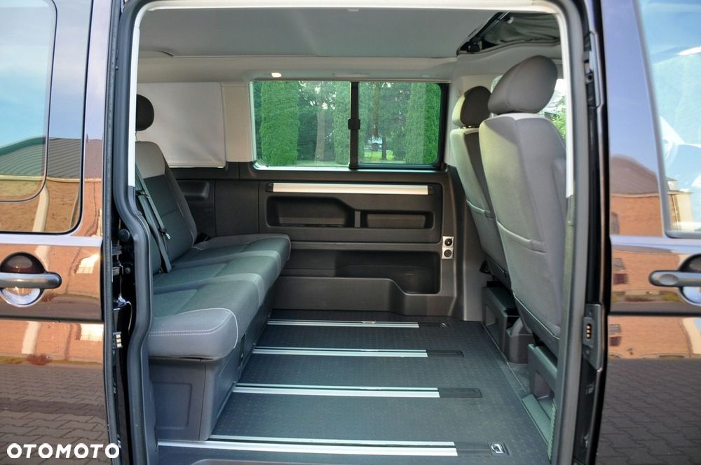 Volkswagen California - 24