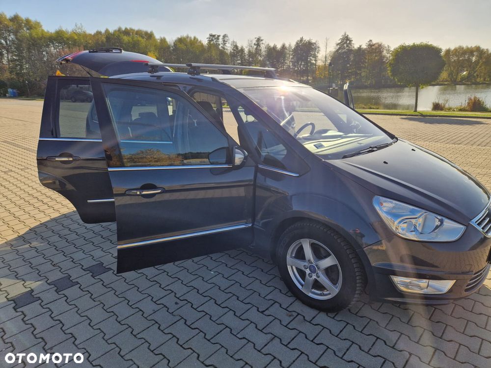 Ford Galaxy - 33