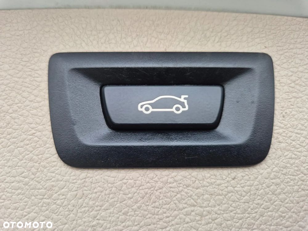 BMW Seria 3 318d Touring Modern Line - 15