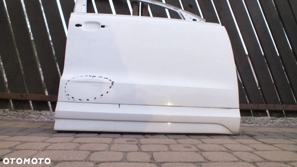 Drzwi przednie prawe Audi Q3 8U0 - 2