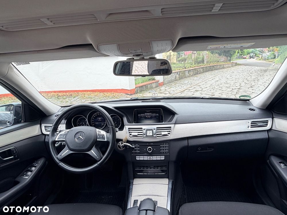 Mercedes-Benz Klasa E 200 BlueTEC 7G-TRONIC Edition - 9