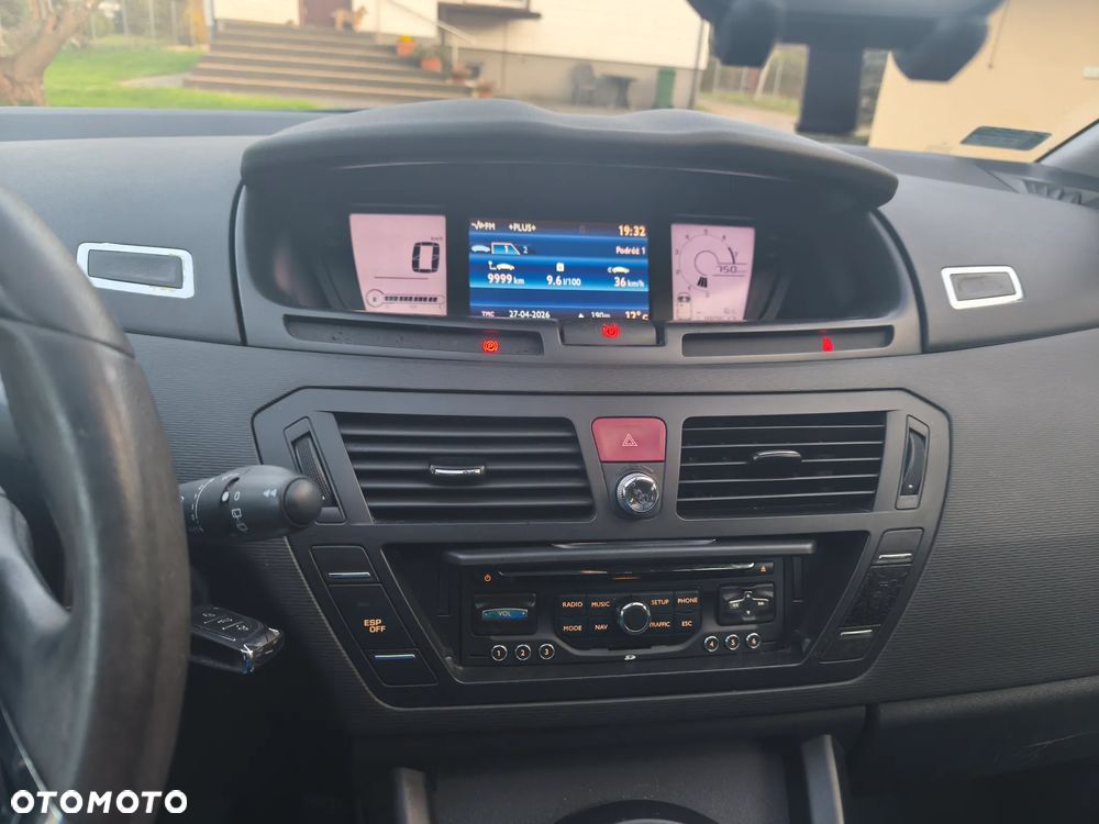 Citroën C4 Picasso - 12