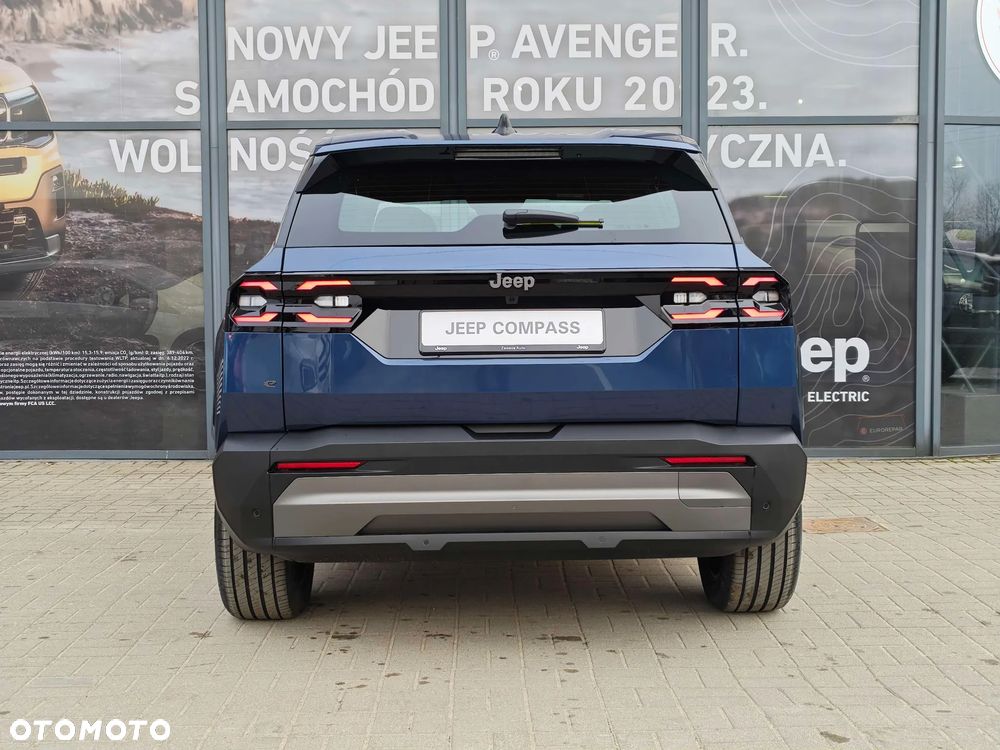 Jeep Compass 73.7kWh Altitude FWD - 7