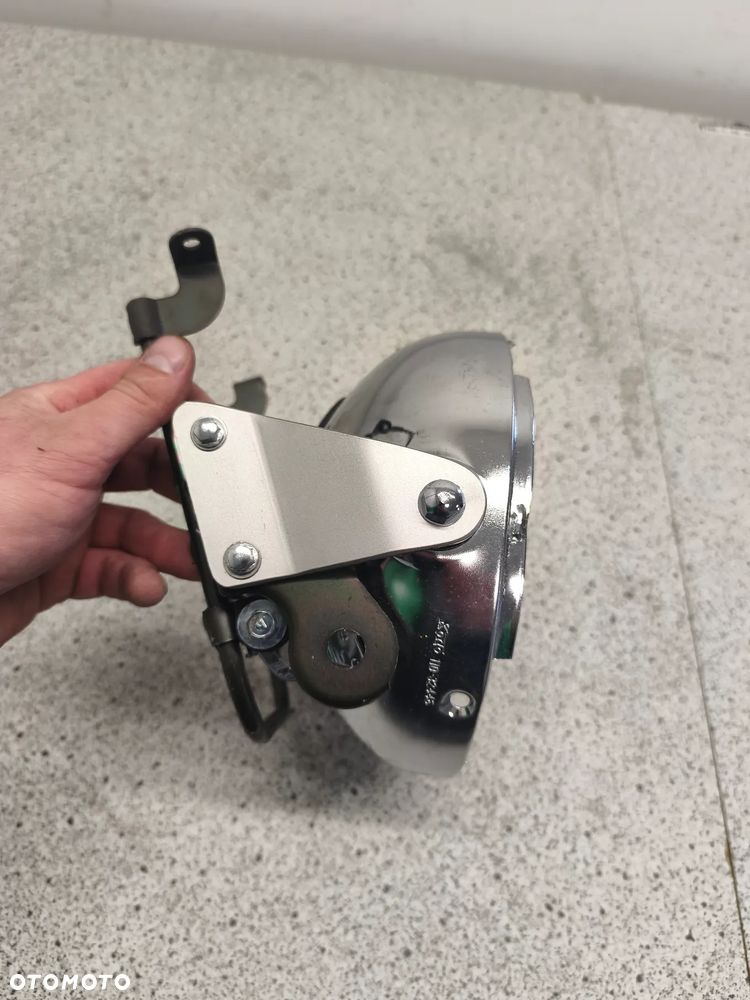 Obudowa, osłona lampy, stalaż, mocowanie reflektora Suzuki VX 800 VX800 - 2