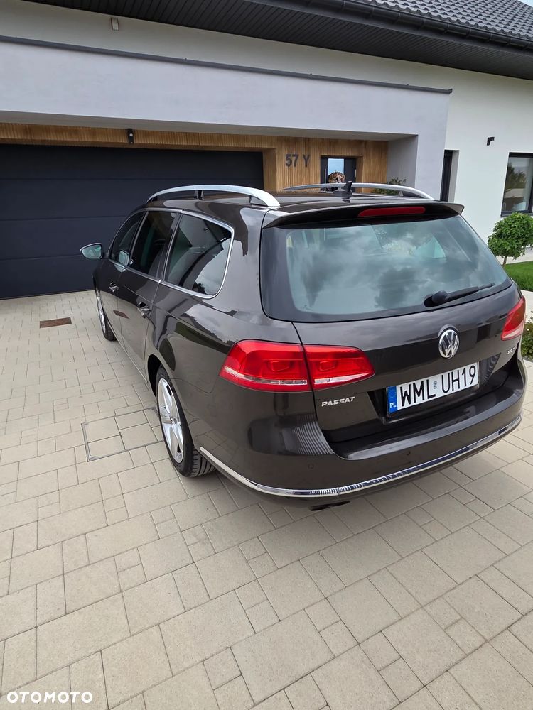 Volkswagen Passat - 9