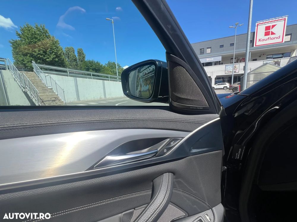 BMW Seria 5 530e iPerformance Aut. Luxury Line - 26