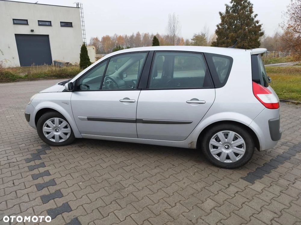 Renault Scenic 2.0 16V Confort Expression - 2