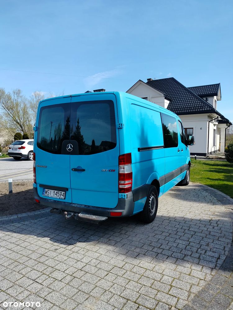 Mercedes-Benz Sprinter - 4