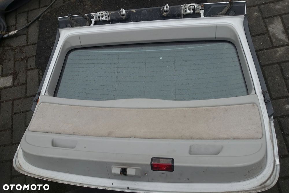 KLAPA TYLNA BMW E91 KOMBI TITANSILBER - 3