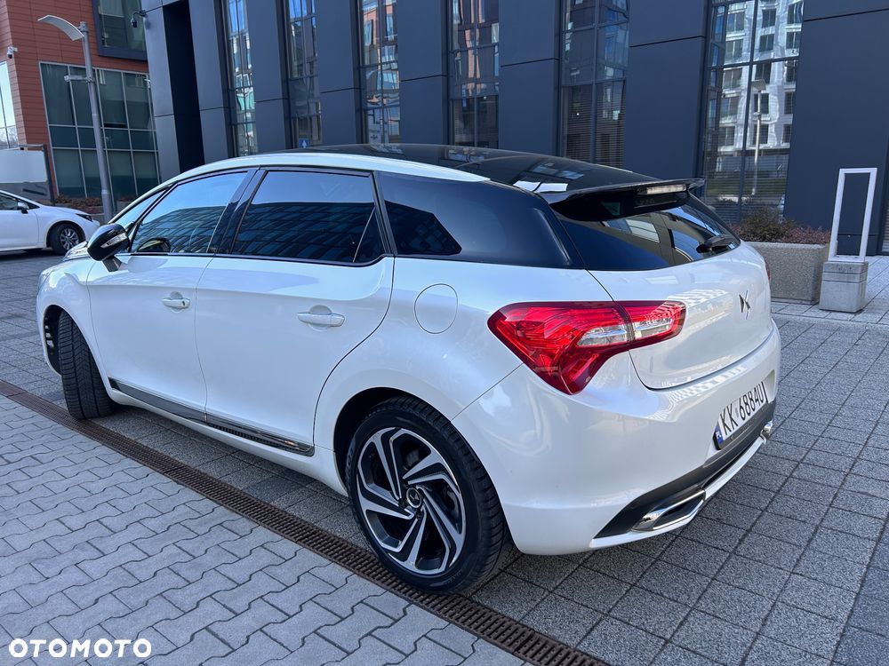 DS Automobiles DS 5 - 7