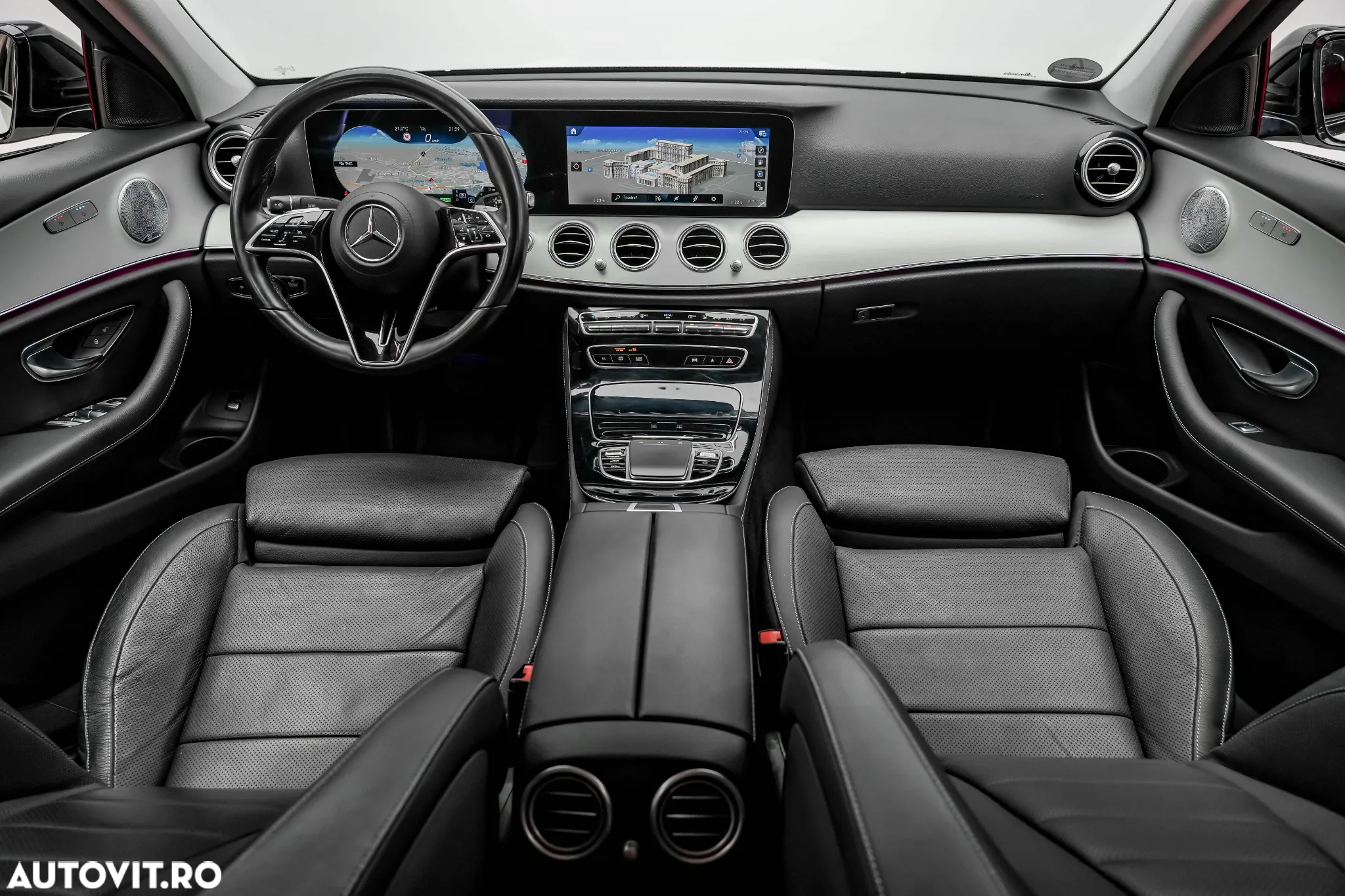 Mercedes-Benz E 300 de 9G-TRONIC AMG Line - 2