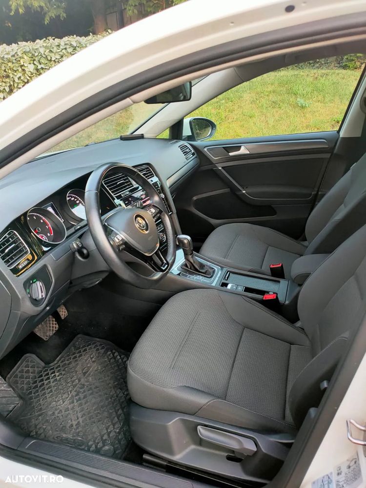 Volkswagen Golf 1.5 TSI BlueMotion ACT DSG Comfortline - 7