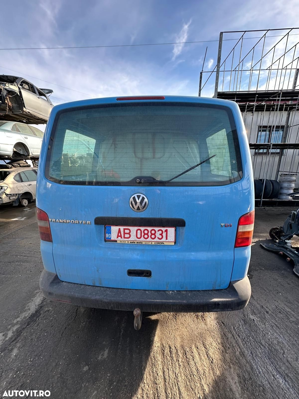 Dezmembram Volkswagen T5 2006 2.5tdi AXD Manual 6 trepte - 3