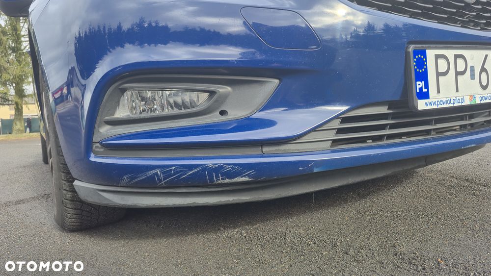 Opel Astra 1.4 Turbo 120 Jahre - 23