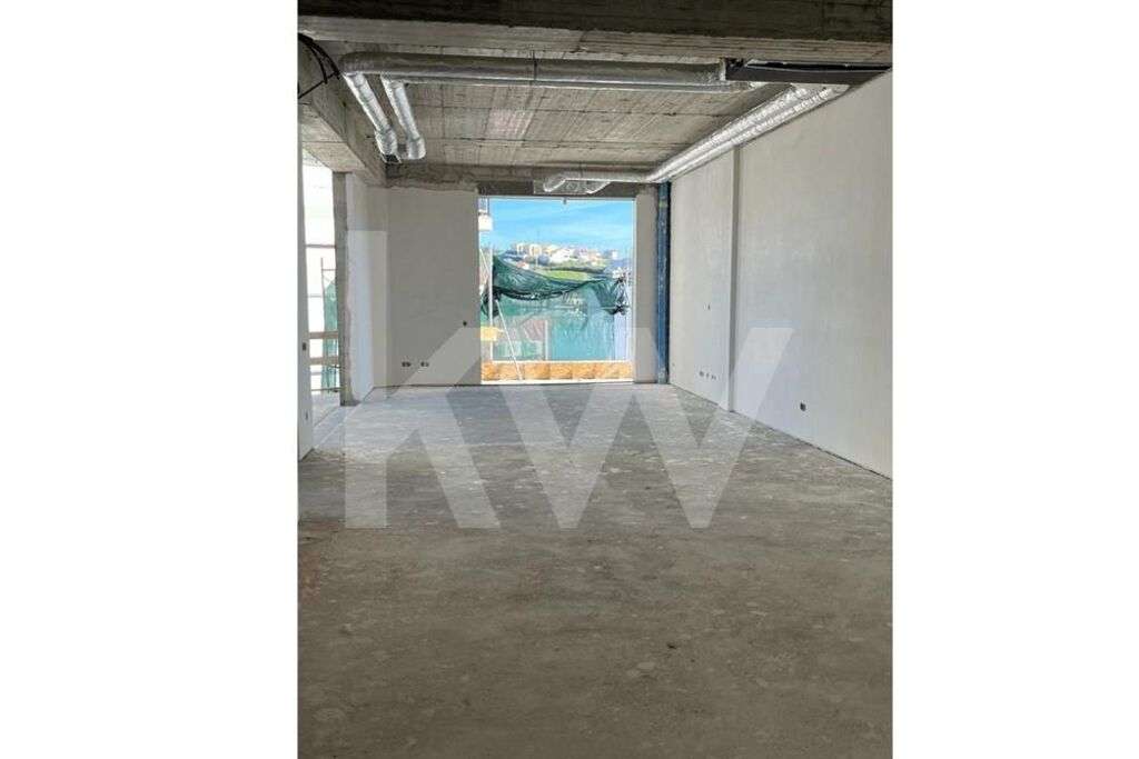 Apartamento de Luxo a estrear, no Centro da Lourinhã - Grande imagem: 4/8