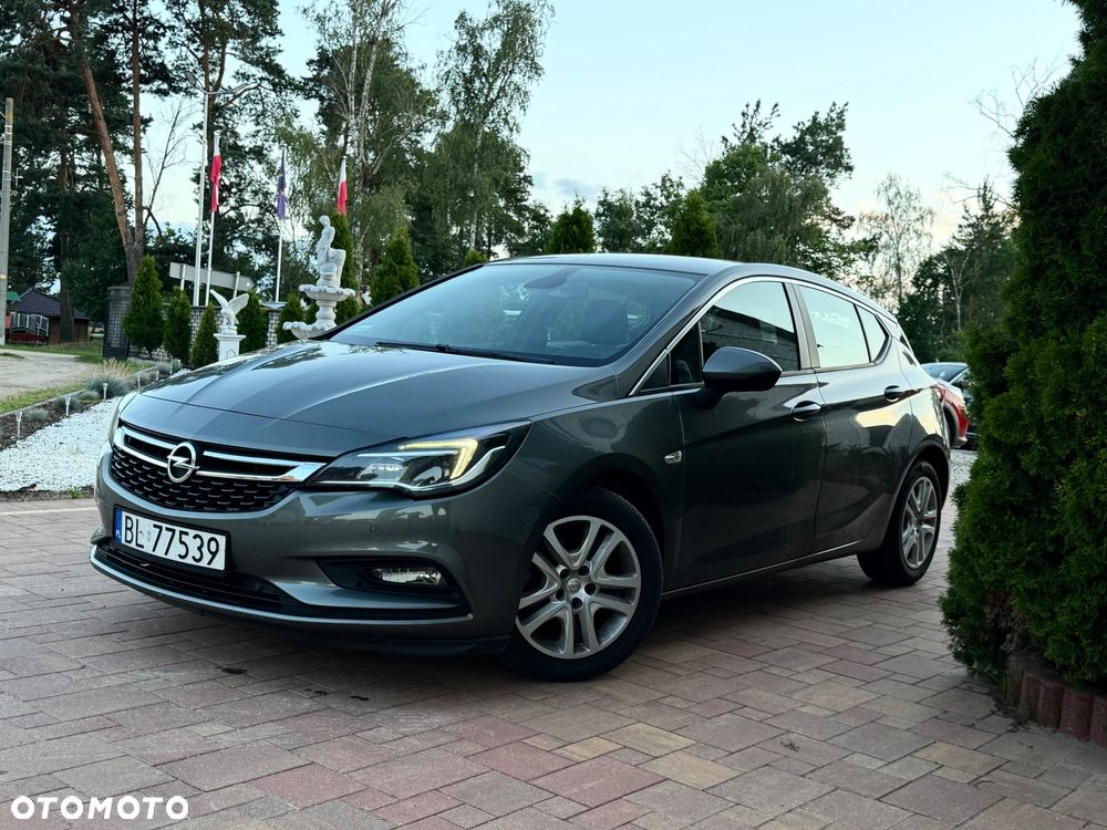 Opel Astra 1.4 Turbo Edition - 11