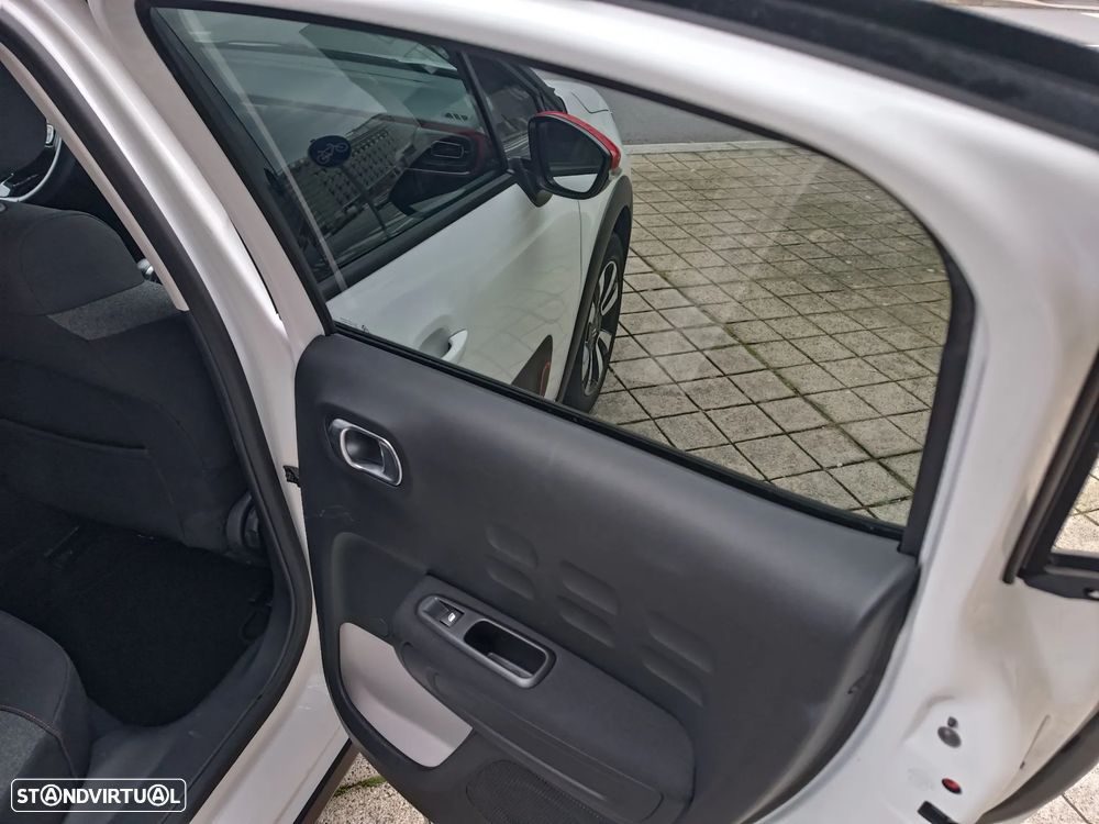 Citroën C3 1.2 PureTech Collection - 23