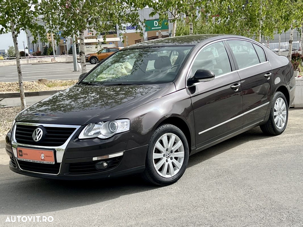 Volkswagen Passat 1.6 TDI DPF BlueMotion Technology Comfortline