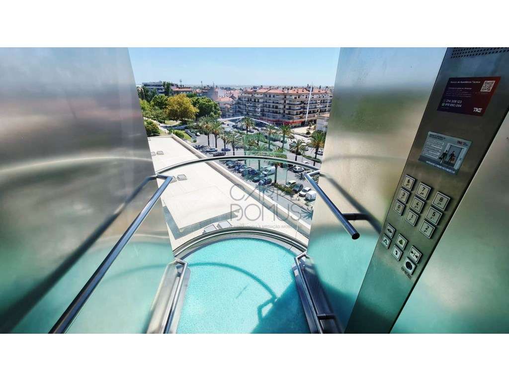 Excelente escritório com 305m2 no nobre Edificio Pratagi, em Alverca - Grande imagem: 5/49
