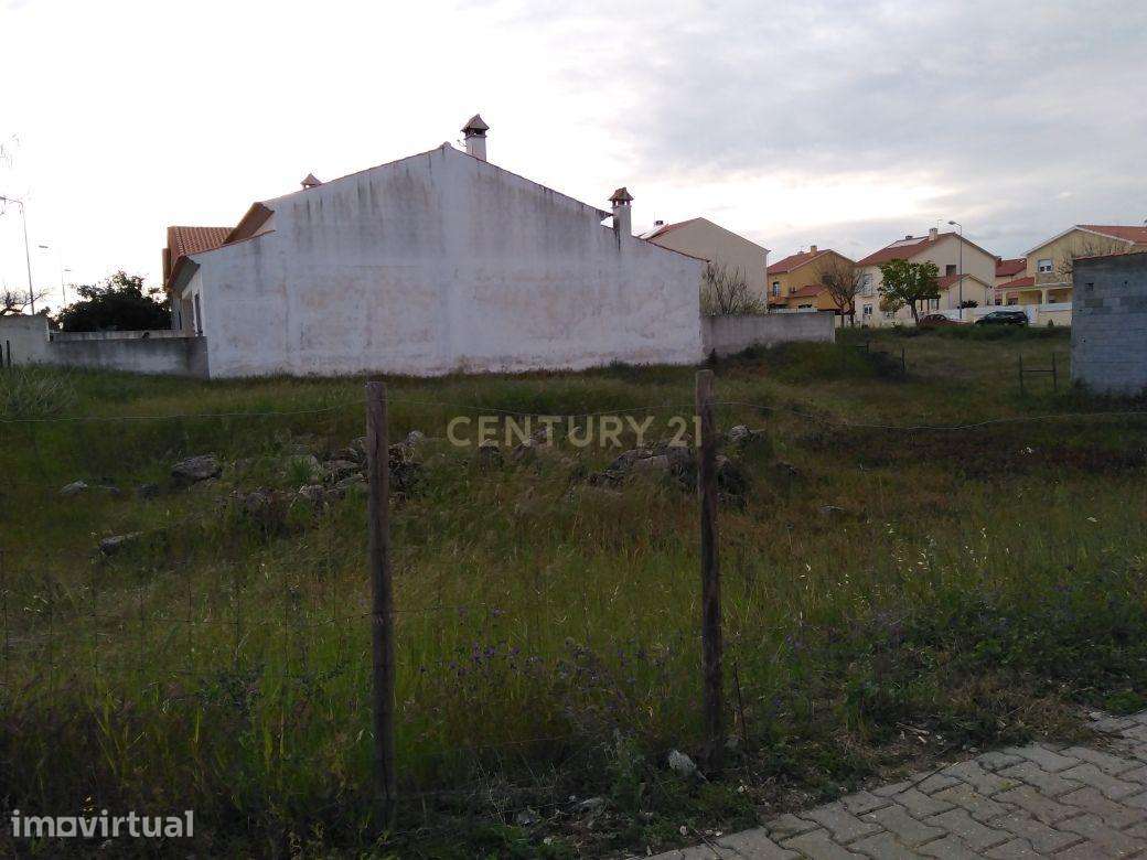 Terreno Urbano para Recuperação em Lardosa, Castelo Branco - Grande imagem: 3/4