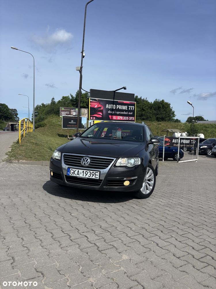 Volkswagen Passat - 4