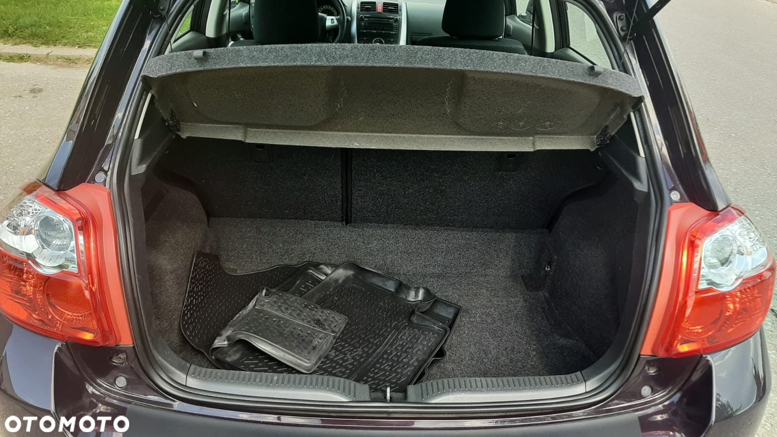 Toyota Auris 1.33 Dual-VVT-i Cool - 9
