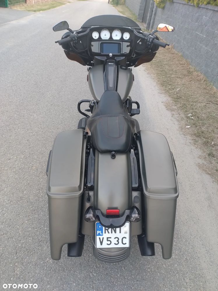 Harley-Davidson Touring Street Glide - 6