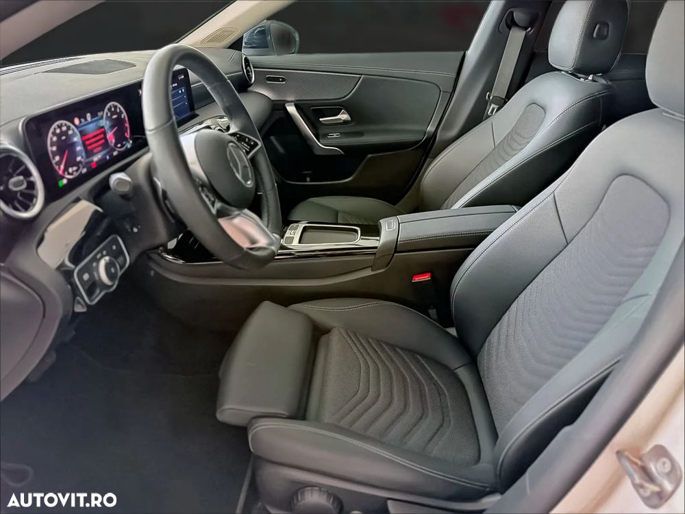 MERCEDES-BENZ CLA 2025 — imagine 10