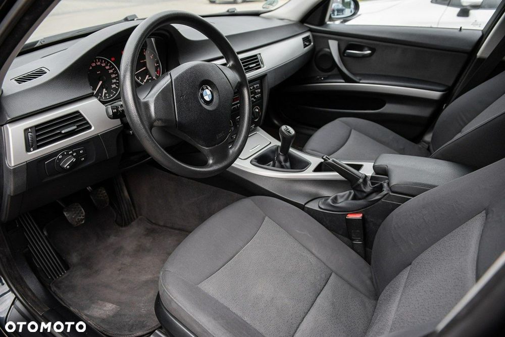 BMW Seria 3 - 6