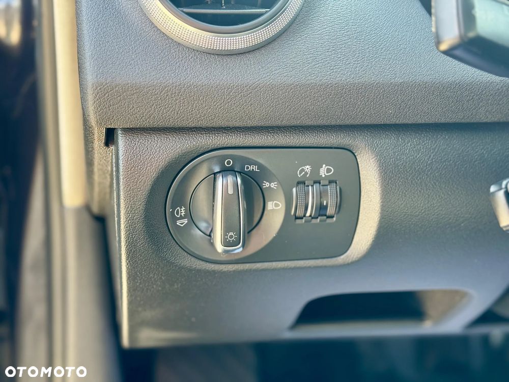 Audi A3 Sportback 1.6 Ambition - 16