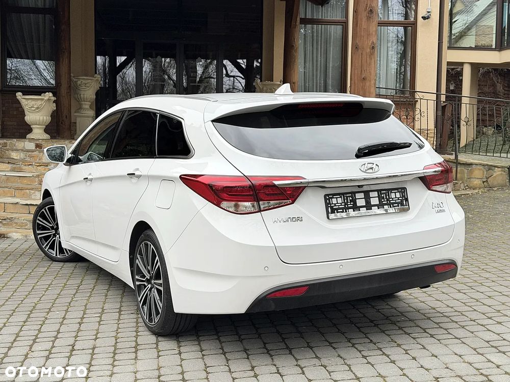 Hyundai i40 Kombi blue 1.7 CRDi DCT Premium - 12