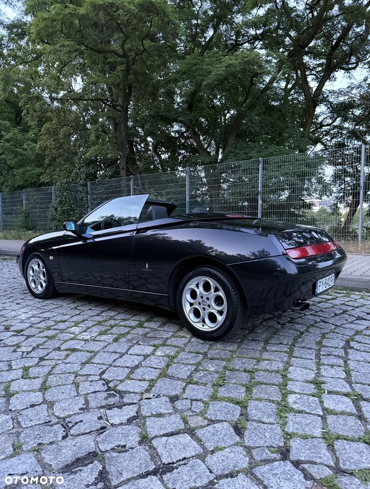 Alfa Romeo Spider 2.0 JTS - 7