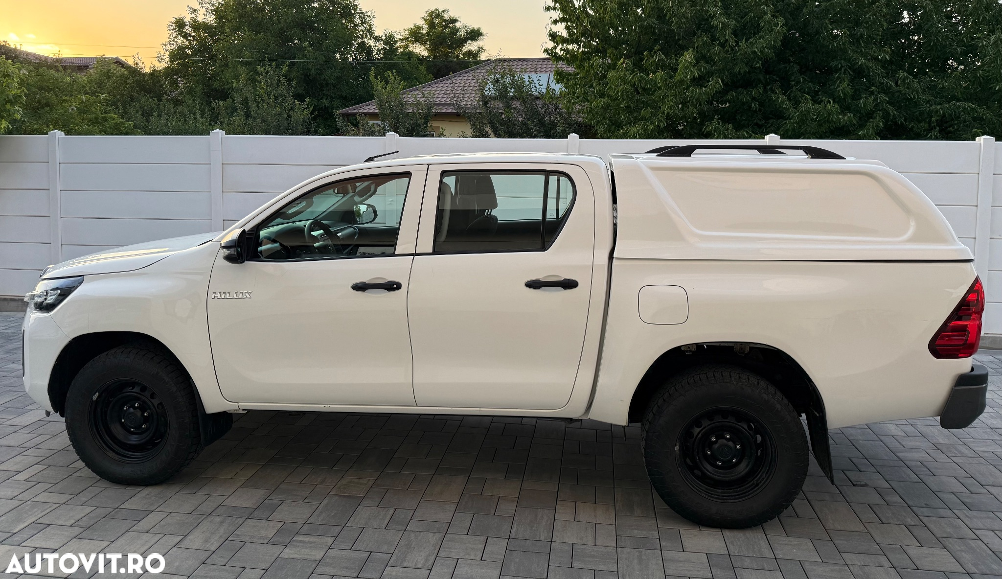 Toyota Hilux 2.4D 150CP 4x4 Double Cab 6MT Style - 5