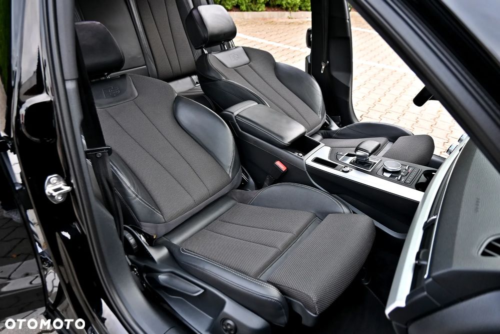 Audi A4 Avant 2.0 TDI ultra S tronic sport - 27