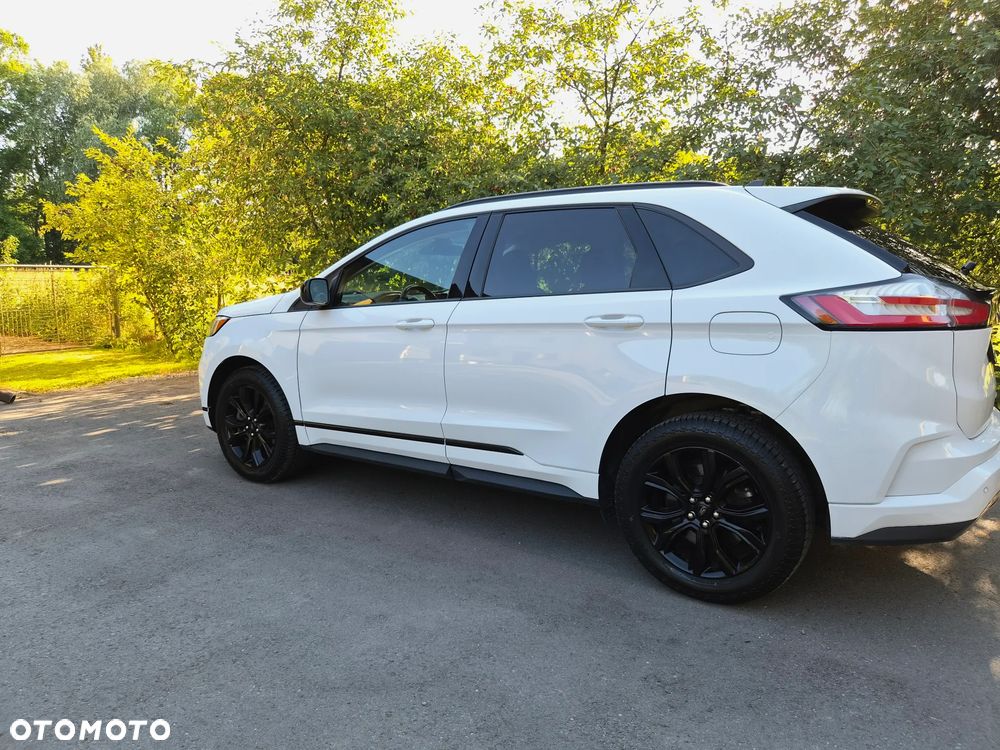 Ford Edge - 3