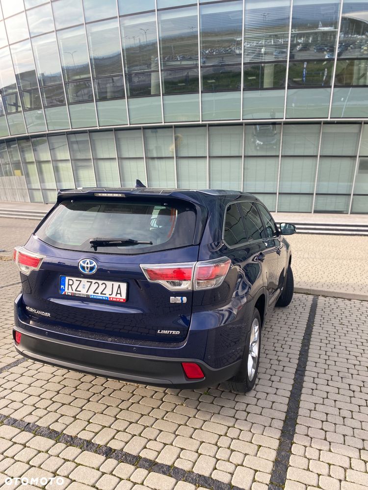 Toyota Highlander - 8